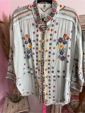Johnny Was Embroidered Florence Gauze Button-Up Shirt Jacket - Light Blue Floral